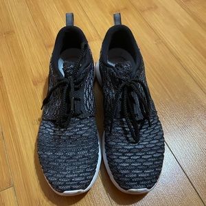 Nike Roshe One Flyknit